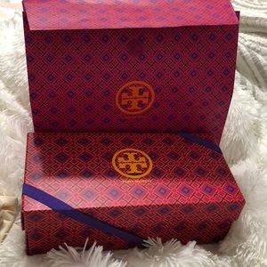 Tory Burch terra thongs 9.5
